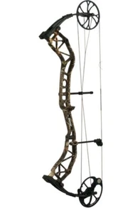 Bear Resurgence LD Compound Bow 70# Right Hand Mossy Oak Break Up Country DNA - Picture 1 of 1