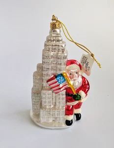 Macy's Holiday Lane Ornament patriotischer Weihnachtsmann - Bild 1 von 5