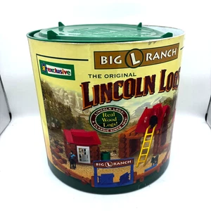 2004 Lincoln Logs Big L Ranch Building Set with Real Wood Pieces K’NEX Hasbro - Bild 1 von 8