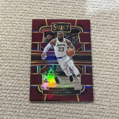 LeBron James 2023 Select Granate #66 136/175 Foto 1 de 2