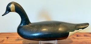 Vintage Canada Goose 25”, 9-lbs Working Decoy, 6.5” Lead Keel, Metal Rig Loop - Bild 1 von 13