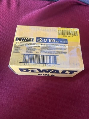 Dewalt DW2004BL Insert Bit Tips Reduced Diameter # 2R Phillips x 1" Pack 100 pcs - Image 1 of 2