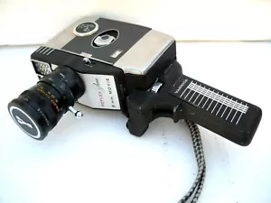 **1960`s YASHICA 8EM 8mm CINE CAMERA, MOTOR & FILM RUN BUTTON WORKING OK ** - Picture 1 of 8