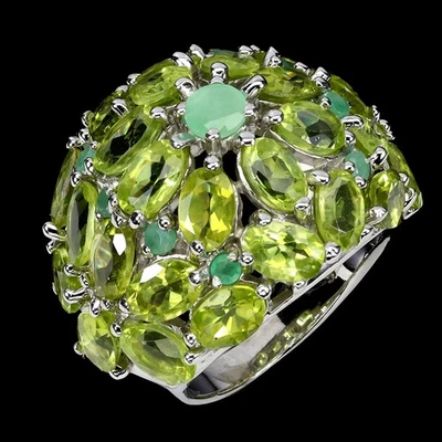 925 Sterling Silver Ring Oval Peridot 6x4mm Emerald Gemstone Jewelry Size 7 - Image 1 of 4