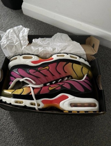 Nike Air Max Tn bicolore giallo e rosa abbastanza buone