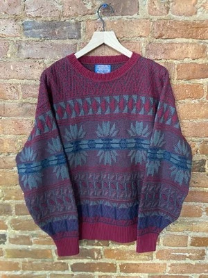 Vintage Pendleton Geometric Wool Sweater Burgundy Navy Blue Medium USA - Image 1 of 3