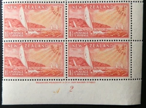 NEW ZEALAND 1951 SG708 1½d.+½d. HEALTH STAMPS -IMPRINT 2X2 BLOCK - MNH - Picture 1 of 1