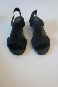 Womens Stuart Weitzman Black Fabric T-Strap Wedge Slingback Heel Sandals 7.5 * - Picture 1 of 11