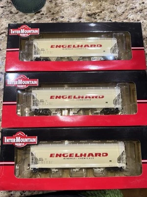 NEW-INTERMOUNTAIN ENGELHARD RED 3 PACK 4650 3 BAY HOPPERS 47062-01/02/03 - Image 1 of 4
