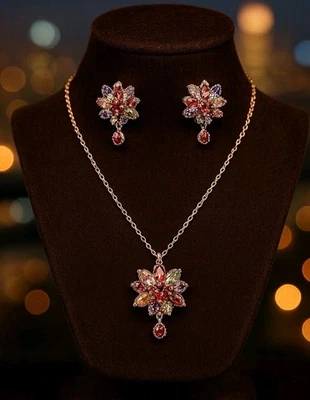 Conjunto de joias multicoloridas de ouro rosa 14k flor da lua criado em laboratório Swarovski - Imagem 1 de 4