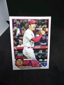 Topps 2023 #17 Shohei Ohtani Angels/Dodgers - Picture 1 of 2