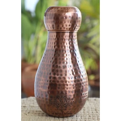 Botella de dormitorio antigua de cobre mate oscuro martillado con vidrio incorporado 1600 ml Foto 1 de 3