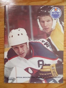 WHA EDMONTON OILERS vs BIRMINGHAM BULLS February 11, 1979 Program WAYNE GRETZKY - Picture 1 of 7