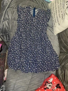 Girls Blue Floral Dress V-Neck Ruffle Shoulder  10/11 - Picture 1 of 8