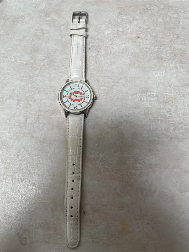 vintage Chicago Bears NFL Football Time Watch Needs Battery Japan Stainless - Image 1 of 4