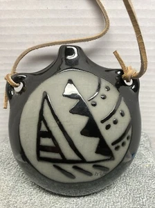 San Juan Pueblo Art Pottery Maria Adelicia Canteen Hanging Vase Bottle Signed - Picture 1 of 7