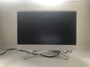HP All-in-One PC Desktop (22-C0xx) AMD A9-9425 Radeon R5 2400MHz, 8 GB RAM - Picture 1 of 10