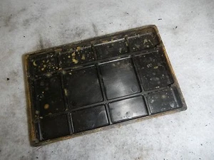 BATTERY BOX BOTTOM PLASTIC TRAY 1982 82 SUZUKI GS1100E GS1100 GS 1100 E - Picture 1 of 2
