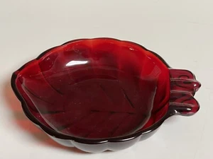 Anchor Hocking Royal Ruby Leaf Shape Ashtray - Picture 1 of 3