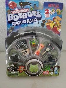 Ruckus Rally Botbots Pet Mob Netflix NEW - Picture 1 of 1