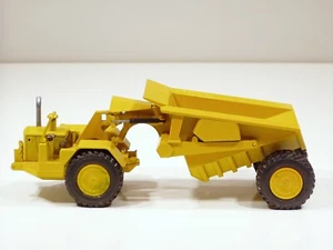 Caterpillar 621 Dump Truck - 1/50 - NZG #132 - No Box - Picture 1 of 5