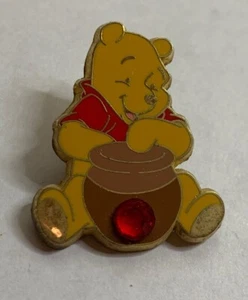 Disney Pin Pooh Birthstone Collection 12 Months Of Magic Garnet January Stone - Picture 1 of 1