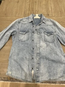 Men H&M Collared Button Long Sleeve Jean Shirt. Cotton. Medium. Good Condition. - Picture 1 of 10