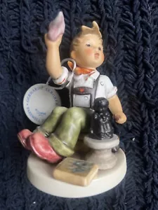 VINTAGE Goebel M.J Hummel Figurine #2180 - THE FINAL SCULPT / Abschiedsgruß - Picture 1 of 5