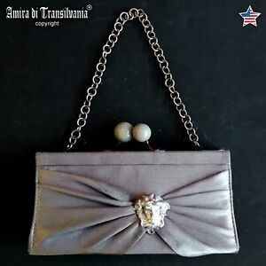 vintage iconic bag handle handbag elegant clutch logo brand medusa 60s 70s 80s