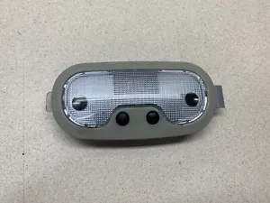 Lámpara delantera de fábrica calibre Dodge 00 06 Lámpara delantera de fábrica - Imagen 1 de 3