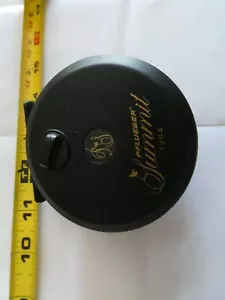 VINTAGE PFLUEGER SUMMIT 1294 GRAPHITE FLY REEL VERY LIGHT USE - Picture 1 of 5