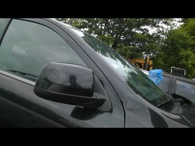 Espejo retrovisor derecho usado se adapta a: Dodge Durango 2014 pintado eléctrico sin memoria sin puerta Foto 1 de 4