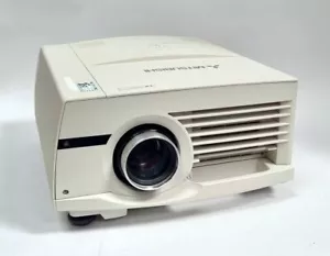 MITSUBISHI FL7000U 5000 Lumens 3LCD 1920x1080 Projector with OL-X500TZ Lens - Picture 1 of 2