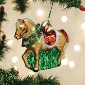 Horse With Wreath Old World Personalized Glass Christmas Ornament - Picture 1 of 1