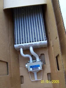 GM GENUINE AUXILLARY EVAPORATOR part # 84802280 - Picture 1 of 11
