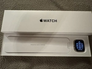 Apple Watch Series SE 2nd Generation 40mm WiFi + Cellular Unlocked Smartwatch - Zdjęcie 1 z 7