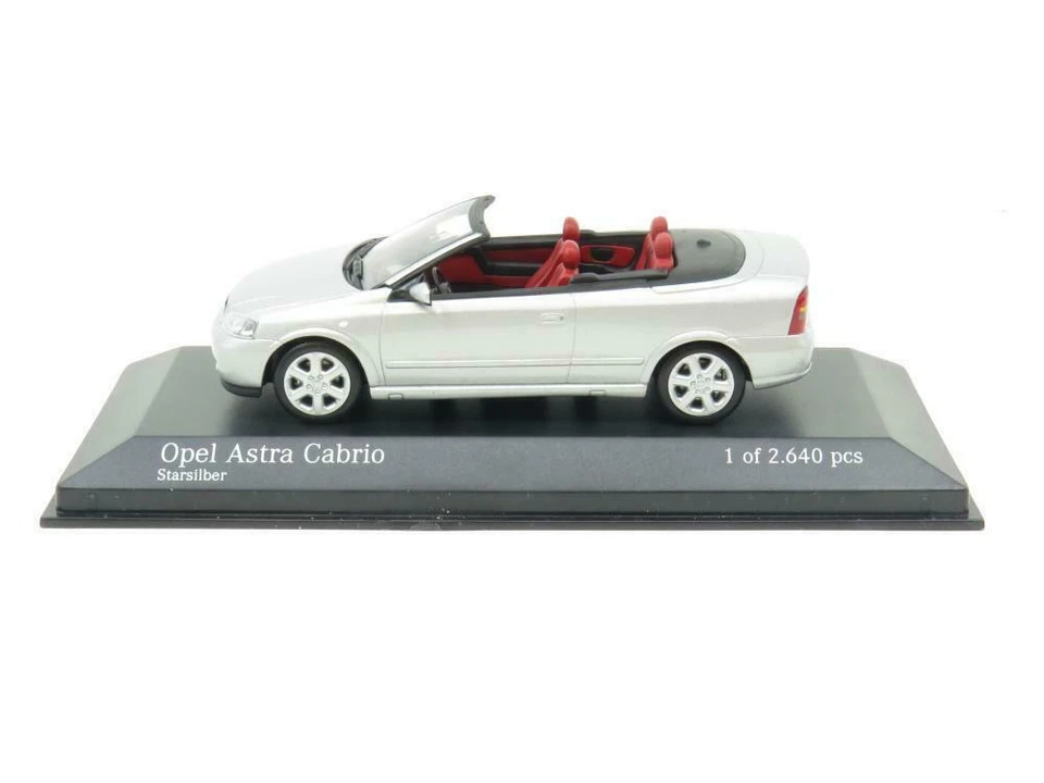Minichamps - Opel Astra Cabriolet 2000 - 430049130 - Immagine 1 di 1