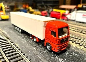 Siku MAN Tractor w/Motorart Volvo Curtainside Trailer 1/87 HO Die-cast - Picture 1 of 3
