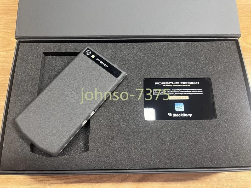 BlackBerry Porsche Design P'9982 - 64 GB - Silver (Unlocked)