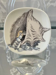 Arabia Moomin Wall Plate: Rare Tuffle and Muffle Pattern - Picture 1 of 11