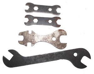 Vintage Lot of 4 flat Multi Wrenches - Picture 1 of 2