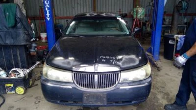 Passenger Tail Light Quarter Panel Mounted Fits 98-02 LINCOLN & TOWN CAR 1148363 - Image 1 of 4