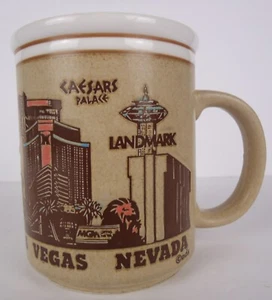 Taza de recuerdo de colección Las Vegas casinos hoteles lugares de interés The Strip años 60 70 retro - Imagen 1 de 11