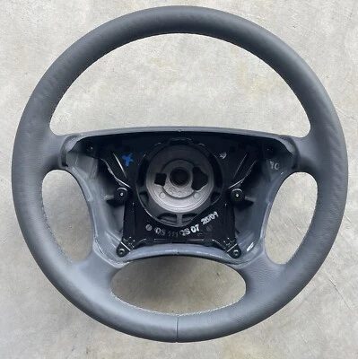 NUEVO B66270762 Daimler MERCEDES-BENZ Volante Gris Foto 1 de 4