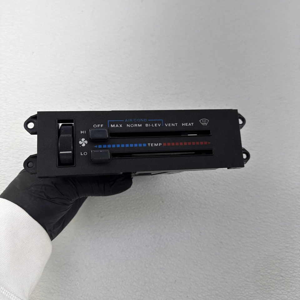 Jeep Cherokee XJ 1987-1996 unidad de control de clima interruptor de calefacción de aire acondicionado OEM 56001762 Foto 1 de 4