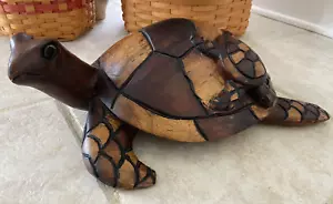 Vintage Large Hand Carved Wood Sea Turtle with Hatchling 15" Long - Picture 1 of 10