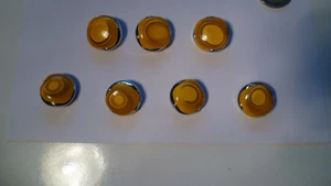 7 PZ BOTTONI GIACCA CAPPOTTO RESINA VINTAGE 1970 GIALLO BASE ARGENTO VEDI INFO - Foto 1 di 1