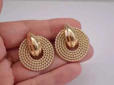Pendientes Estate diseño cuerda disco grande Omega cierre trasero chapados en oro amarillo de 14K Foto 1 de 4