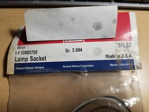 OEM GM 12003759 Tail Light Lamp Socket 91-96 Roadmaster 84-96 Camaro Corvette - Picture 1 of 5