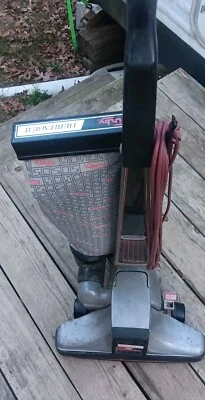 Kirby Heritage 2 Vacuum Cleaner - Image 1 of 4